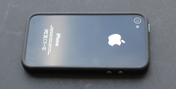 Apple-iPhone-bumper-2.jpg